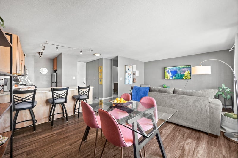 15 S 1st St #A1505, Minneapolis, MN 55401