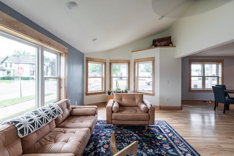 778 E 3rd St, Winona, MN 55987