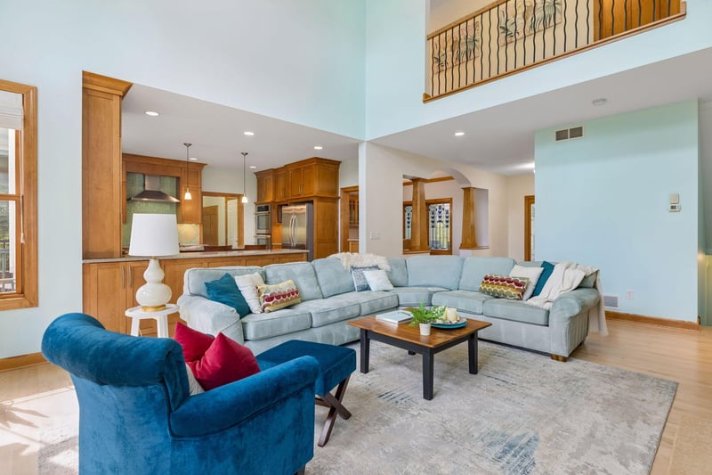 5158 167th St W, Lakeville, MN 55044