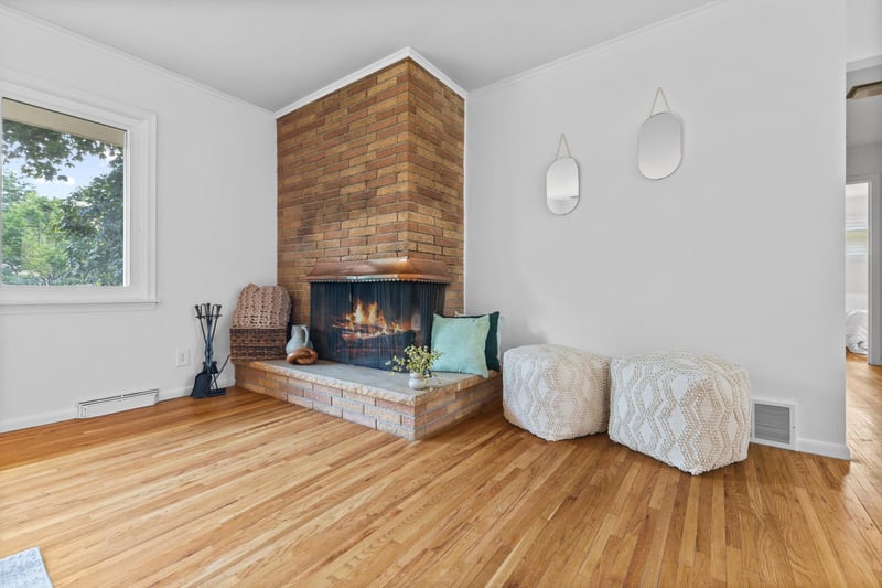 8106 Vincent Ave S, Bloomington, MN 55431