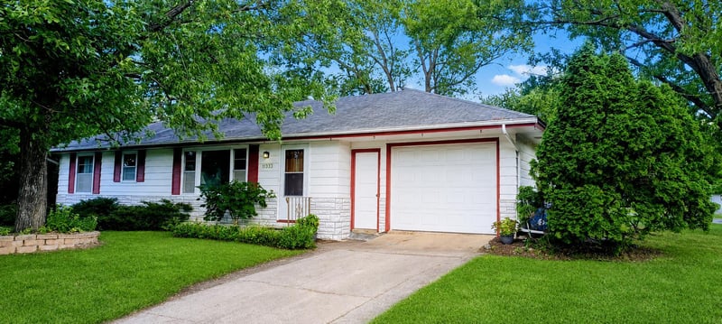 11333 Xavis St NW, Coon Rapids, MN 55433