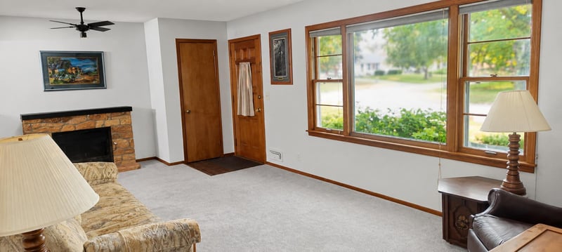 11333 Xavis St NW, Coon Rapids, MN 55433