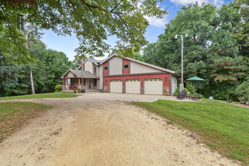 22101 County Road 13, New Ulm, MN 56073