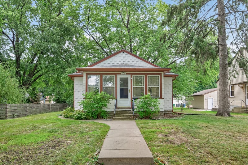 5131 37th Ave S, Minneapolis, MN 55417