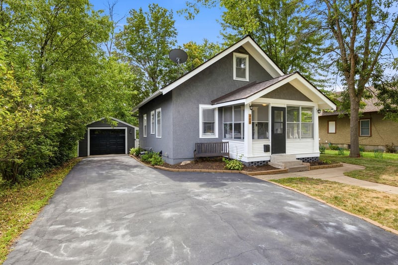 408 Division St E, Buffalo, MN 55313
