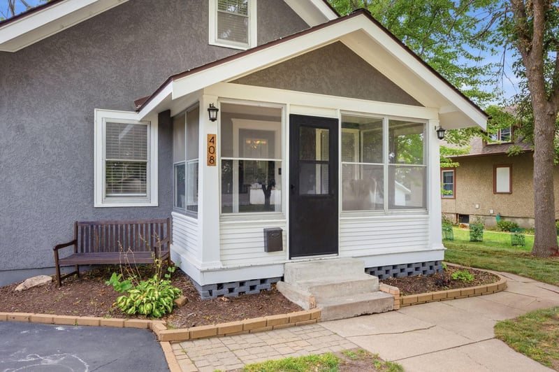 408 Division St E, Buffalo, MN 55313