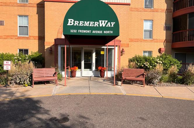 3232 Fremont Ave N #109, Minneapolis, MN 55412