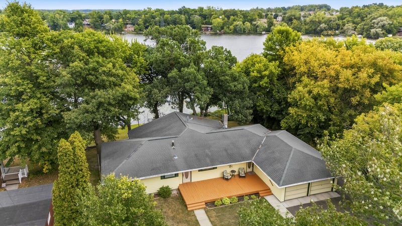 605 1st St SE, Pine City, MN 55063