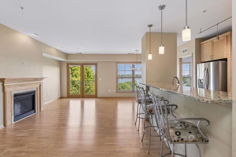 4100 Spring St #309, Spring Park, MN 55384