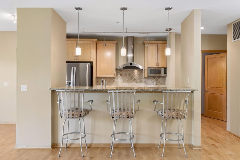 4100 Spring St #309, Spring Park, MN 55384