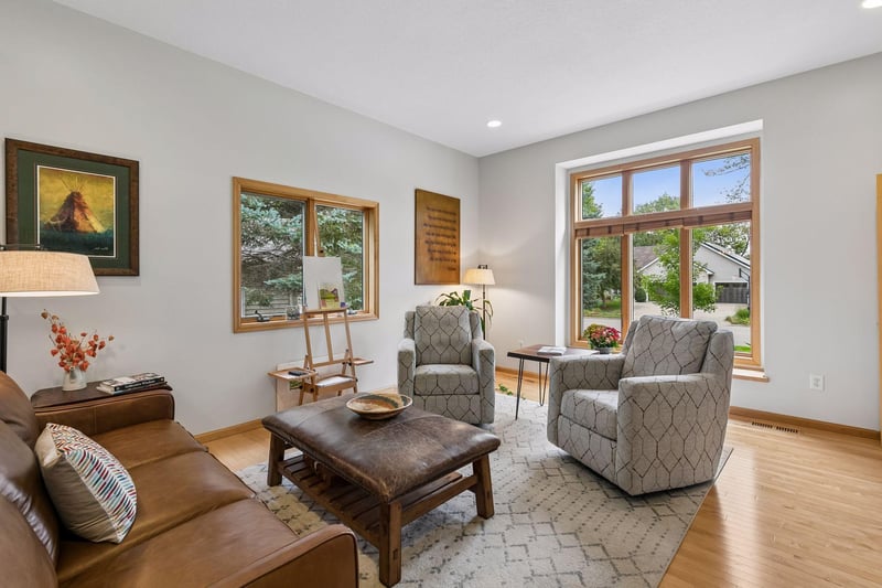 1509 Lockwood Dr, Northfield, MN 55057