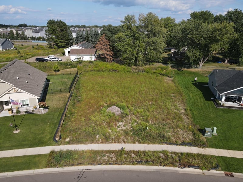 6664 Heritage Ave, Lino Lakes, MN 55038