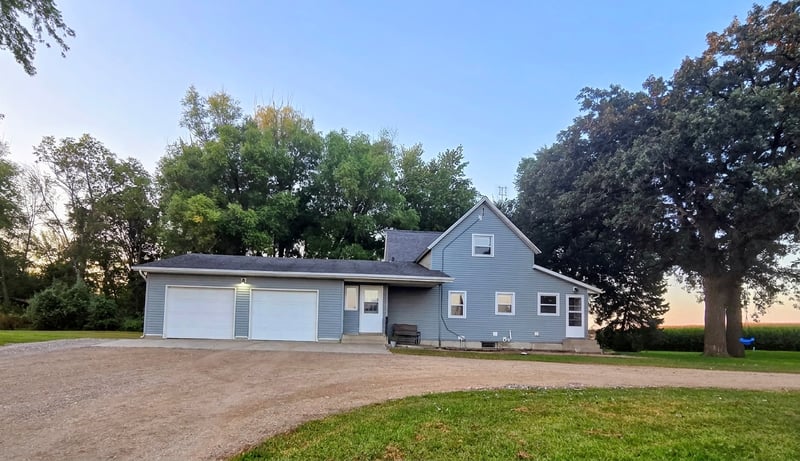 48635 600th Ave, Fairfax, MN 55332