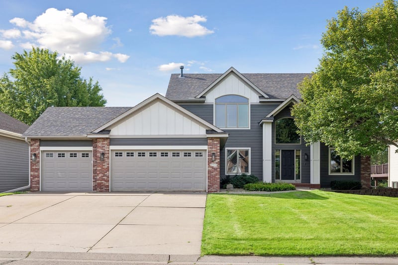 2717 87th Trl N, Brooklyn Park, MN 55443