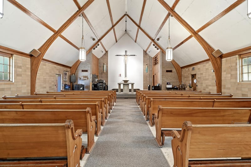720 1st St, West Concord, MN 55985