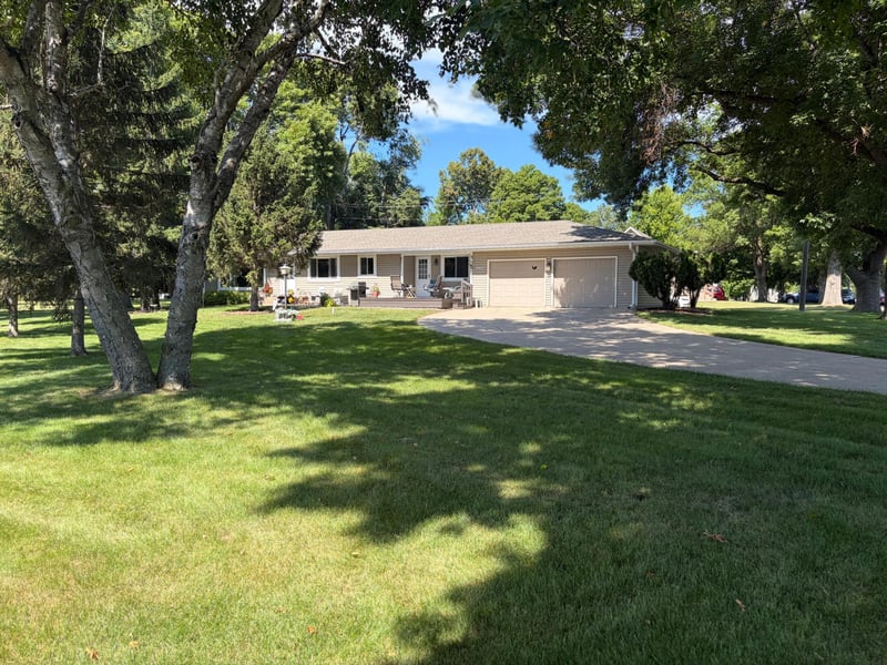 202 4th St, Kerkhoven, MN 56252