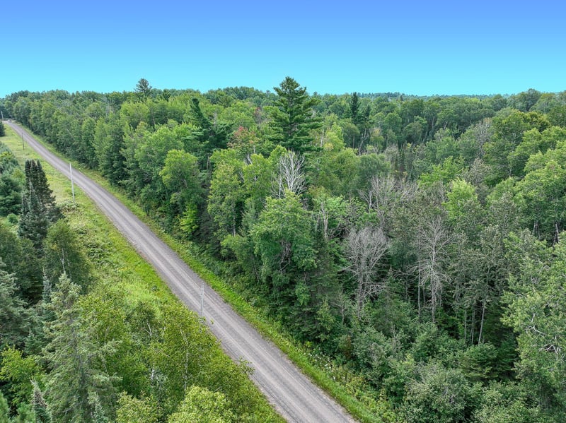 7987 S Rancon Rd, Foxboro, WI 54836