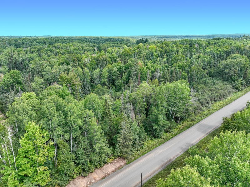 7987 S Rancon Rd, Foxboro, WI 54836