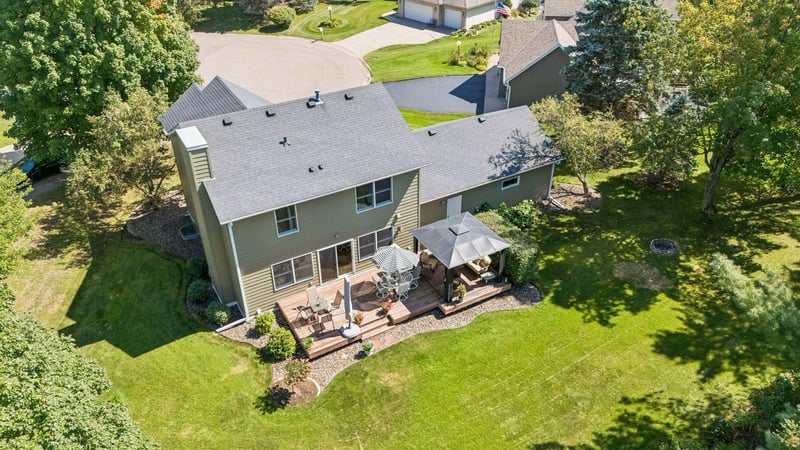 1008 Eagle Ridge Ct, Stillwater, MN 55082