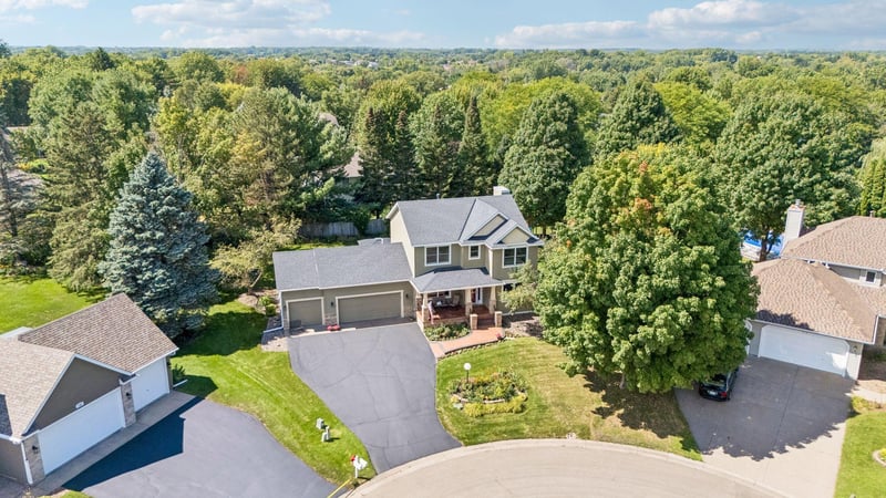 1008 Eagle Ridge Ct, Stillwater, MN 55082