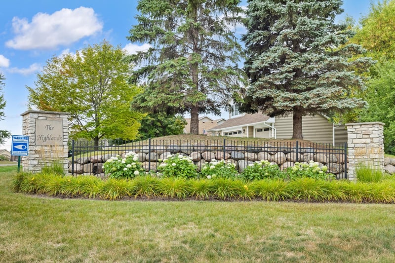 4981 Lansing Ave NE, Saint Michael, MN 55376