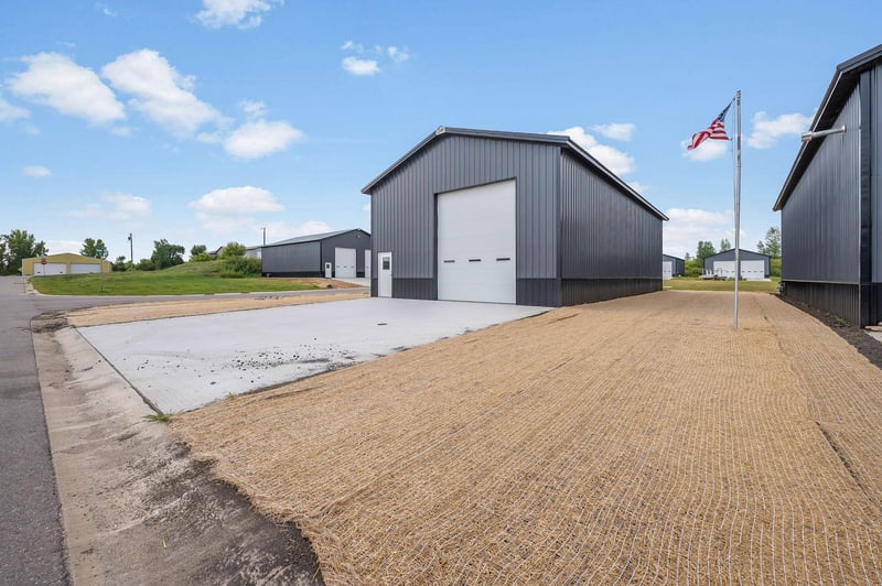 311 Ashlynn Ct, Courtland, MN 56021