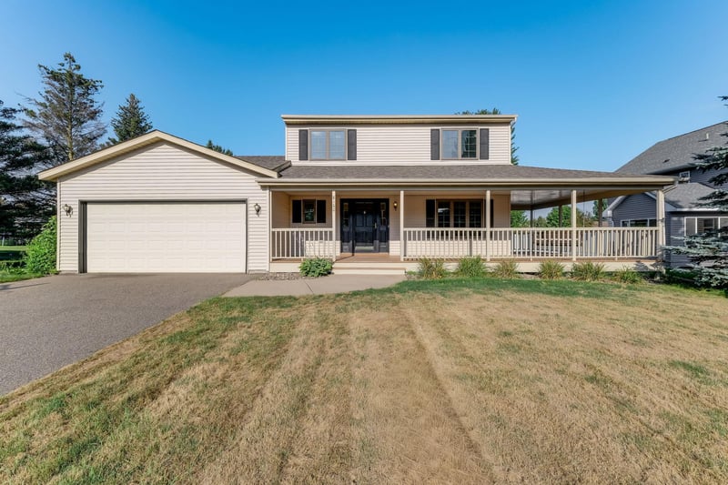 8160 Neal Ave N, Stillwater, MN 55082