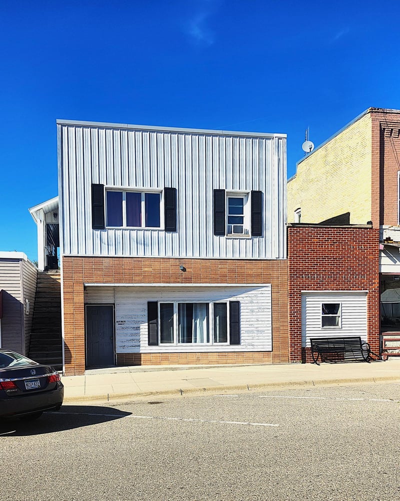 46 W Main St, Osakis, MN 56360