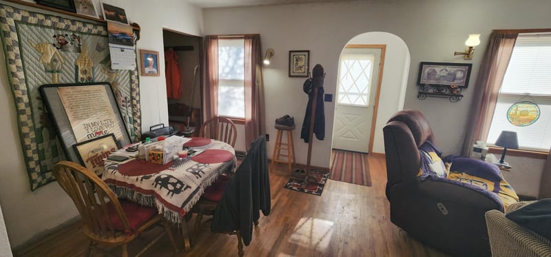 400 Short Line Ave, Sunburg, MN 56289