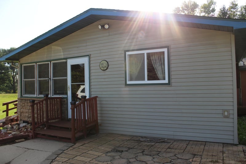 58354 220th St, Austin, MN 55912