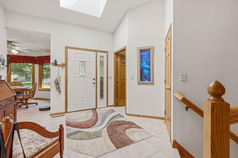 32897 Spunk Tree Cir, Avon, MN 56310