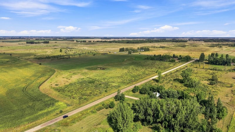 7229 160th St S, Barnesville, MN 56514