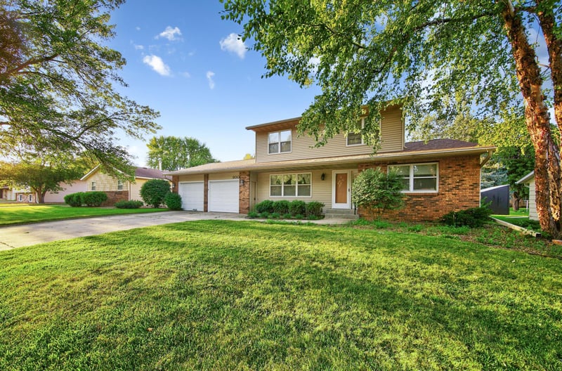 800 16th St SE, Owatonna, MN 55060