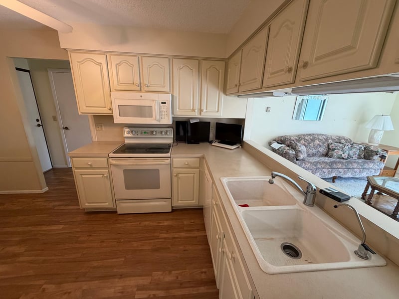 2679 Albion Ave #203, Fairmont, MN 56031