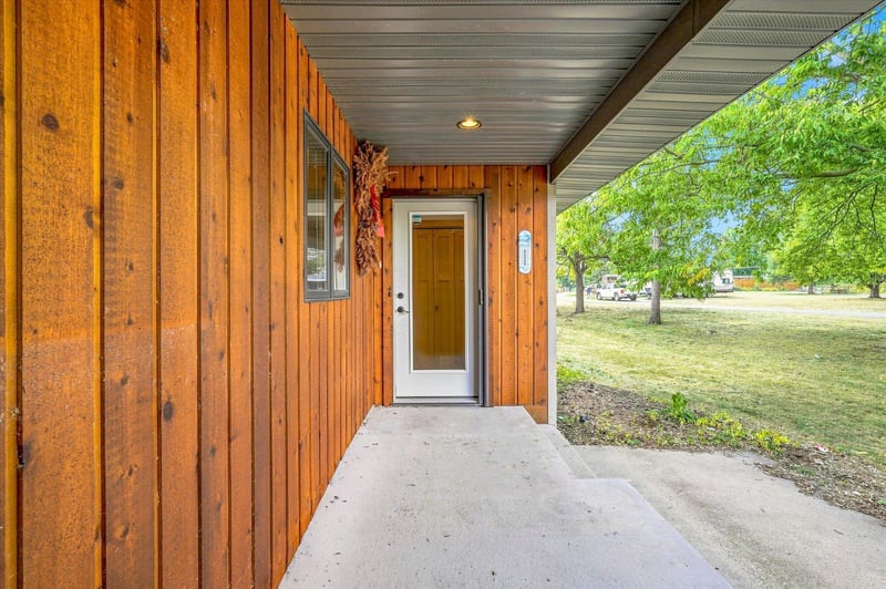 454 Young St S, Prescott, WI 54021