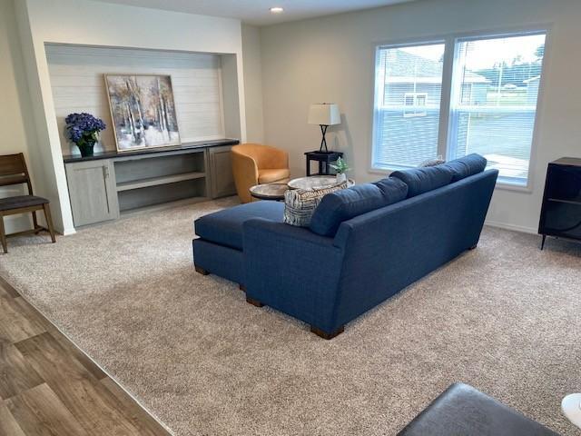 404 NE 1st St, Staples, MN 56479