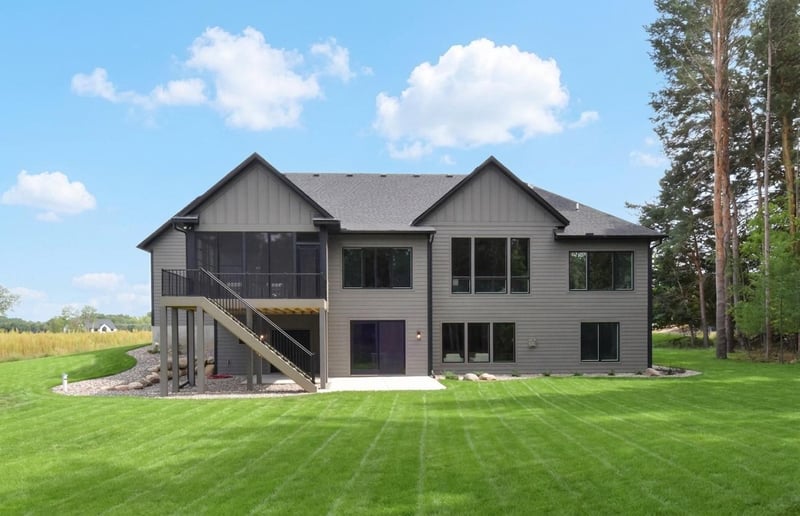 17974 Staples St NE, Ham Lake, MN 55304