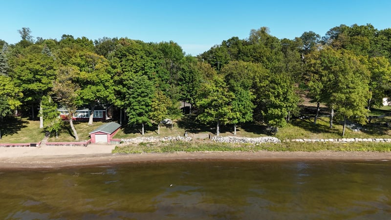 16231 328th Ave, Isle, MN 56342