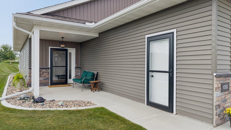 1352 Bradford St SE, Hutchinson, MN 55350