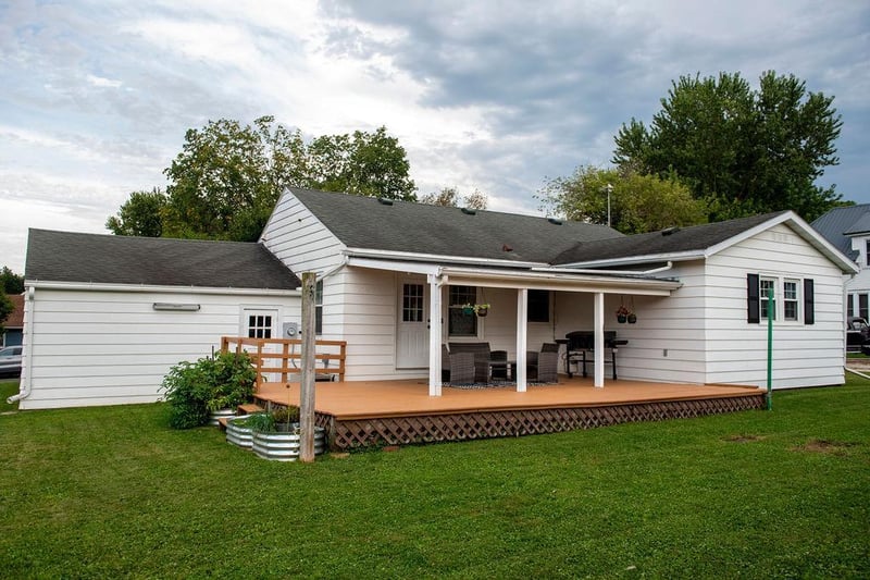 301 Washington St NW, Preston, MN 55965
