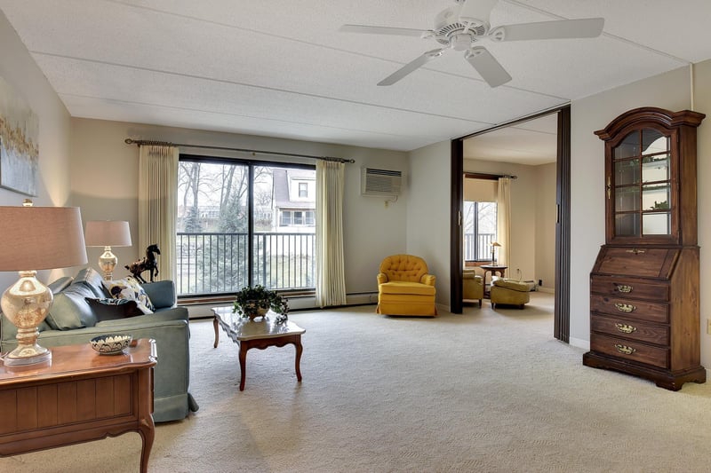 10401 Cedar Lake Rd #301, Minnetonka, MN 55305