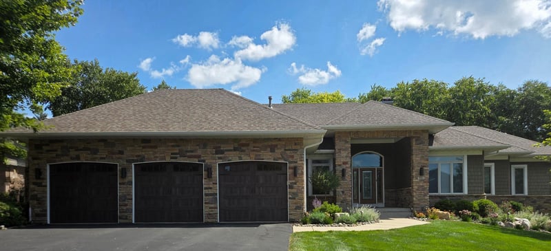 7021 Howard Ln, Eden Prairie, MN 55346