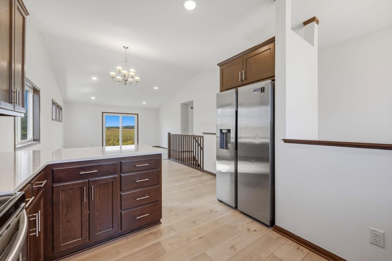 1121 Yellowstone Ave, Saint Cloud, MN 56303