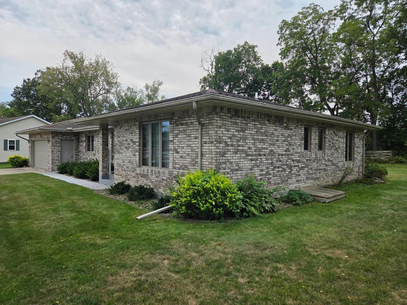 1107 Scenic View Ct, Rushford, MN 55971