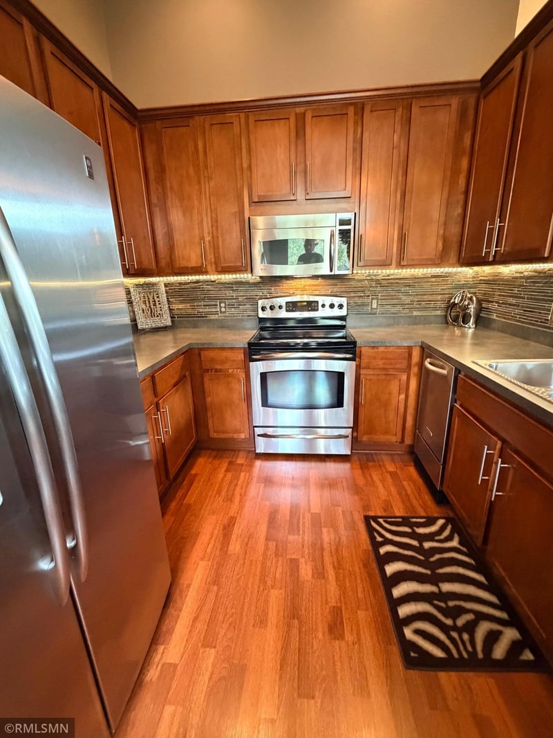 15392 Farnham Ave N, Hugo, MN 55038