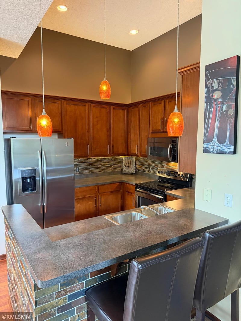 15392 Farnham Ave N, Hugo, MN 55038