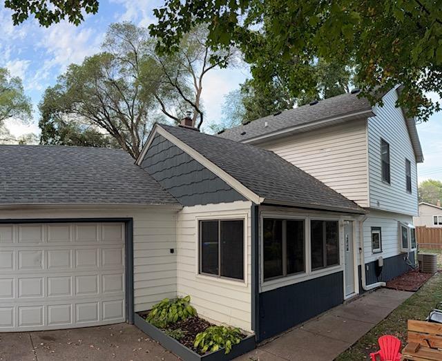 3498 Midland Ct, White Bear Lake, MN 55110