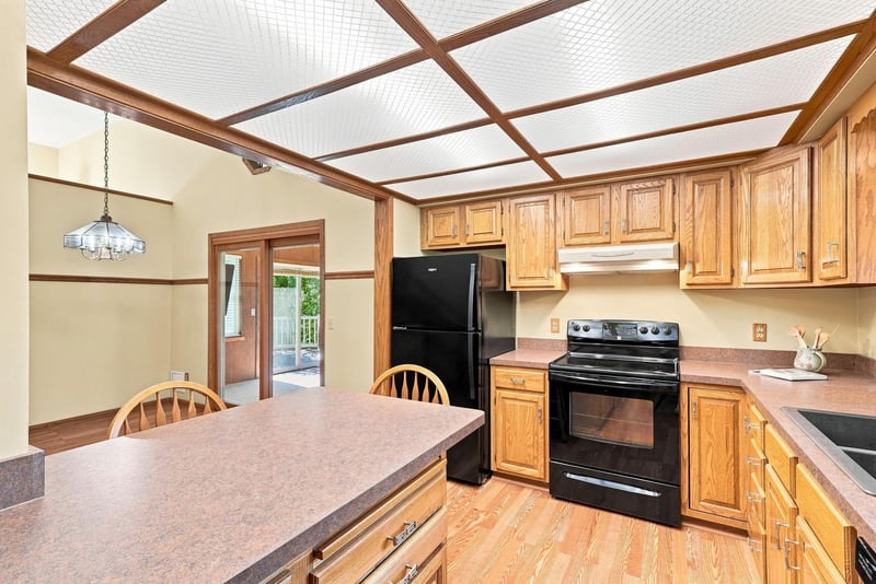 10701 Yellow Pine St NW, Coon Rapids, MN 55433