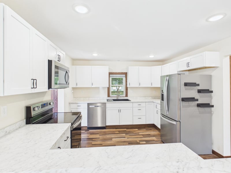 515 1st St NE, Glenwood, MN 56334