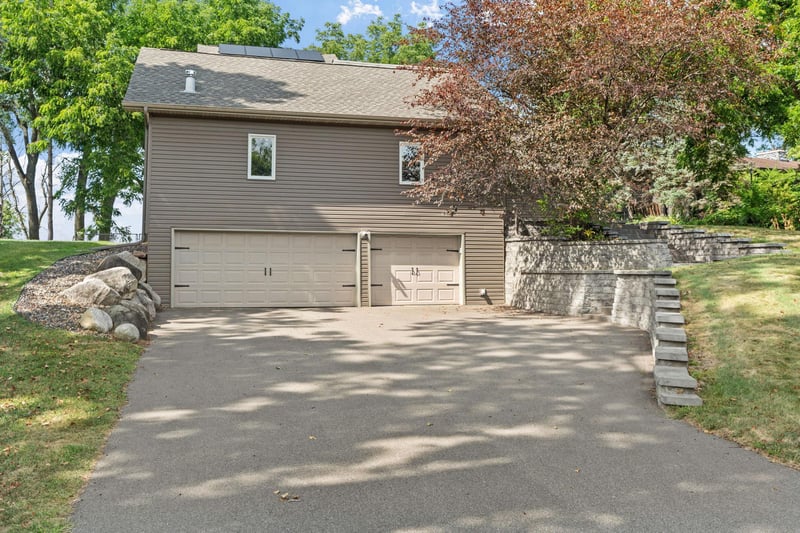 4337 Old Highway 10, Arden Hills, MN 55112